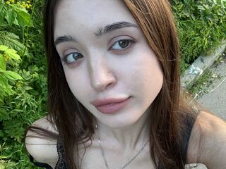 shaved pussy cam ChandraHankin