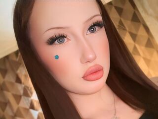 camporn CharlenaSloane