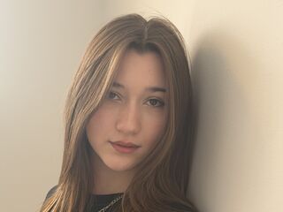 topless webcam girl ChristineMorlock