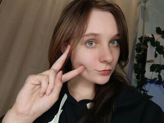 hot cam girl masturbating with dildo ChrystalNoury