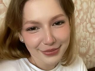 free live cam chat ChunYundt