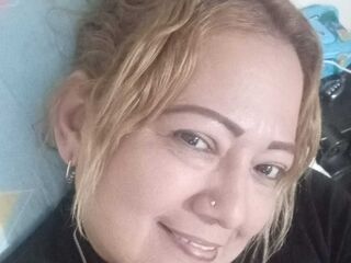 live chatroom ClauSilver