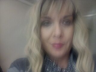 chatrubate cam girl CottonEverhardx