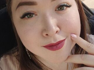 webcam babe chatroom DainaWaga