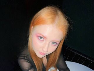 beautiful girl cam DarelleElwell