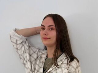 fingering girl webcam  DeanRicotta