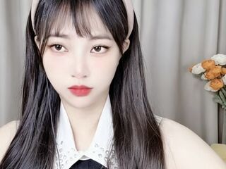 camwhore masturbating with dildo DoraConan