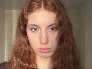 camgirl masturbating with sextoy DorotheaBerdine