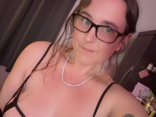 girl fingering pussy EffieHamilton