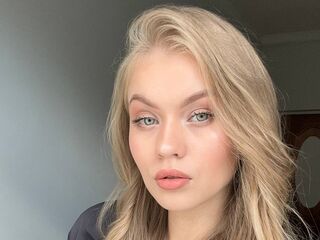 adult cam video chat ElaraBrooks