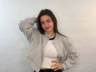 naked webcam girl picture ElaraWhitmoren