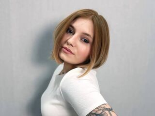 topless ElenorLandes