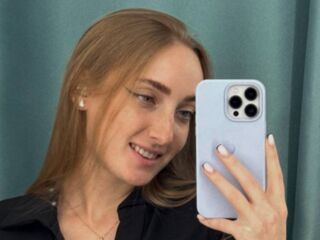 adult videochat webcam ElizabethKitchen