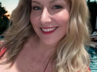 hot camwhore EllaSophiaNoir