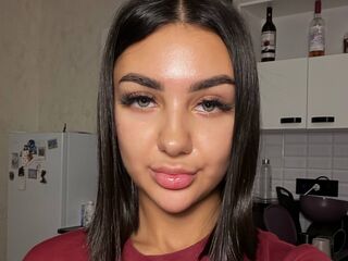 girl fingering shaved pussy EmilyClarc