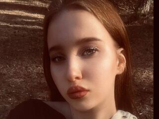 beautiful camgirl EmmyStonelle