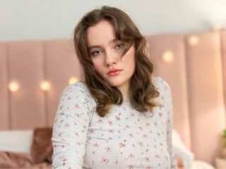 masturbating camgirl ErikaHoffmann