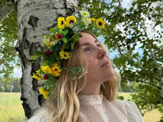 free nude cam EstaCutchin