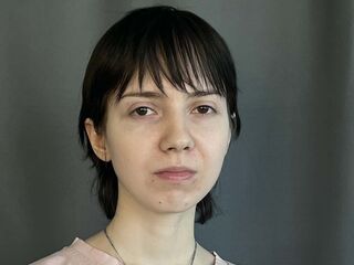 webcamstripper EsterSugimoto