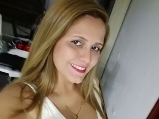 camgirl masturbating with vibrator EvaLaurenti