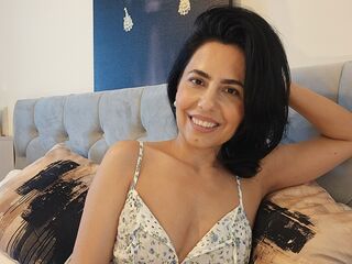 camslut topless EvelineAngeles