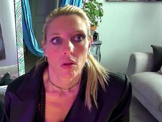 naked camgirl picture GlammaZon
