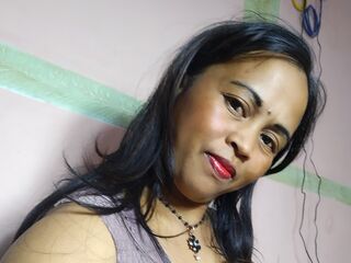 hot striptease cam HaingoTsinjo