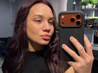 mastubating web cam girl IleanaFarren