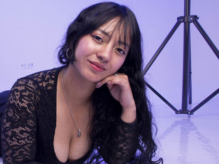 webcampic IsabellaBot