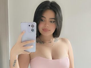 masturbating IsabellaMonn
