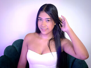 live chatroom IvonneLaurent