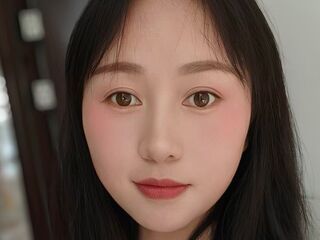 girl fingering pussy IvyLily