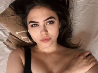 naked cam girl picture JaniceFilen