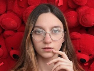 cam slut video chat JoeannWene
