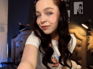masturbating webcam girl JuddyHill
