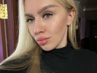 streaming live webcam JudiJadore