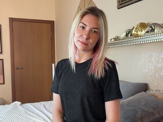 sex cam show JuneRamos