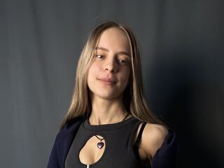 naked girl with live cam masturbating JustinaBurrow