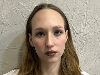 dirty cam show KatrinJons