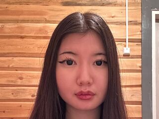 webcam strip tease show KenishaFaylor