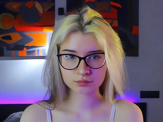 chat room live sex cam KiraSerene