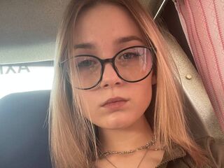 chat room livesex KristenMooren