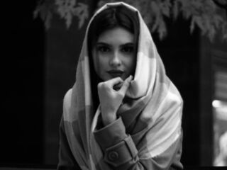 camgirl KylaSieradski