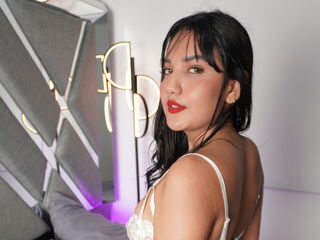 fingering webcam girl KylieWes