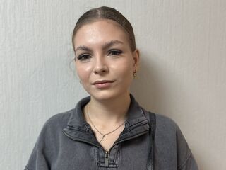 livesex cam LauraTang