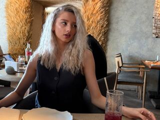 naked webcamgirl picture LavernVink