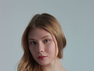 kinky webcam model LavonAllara