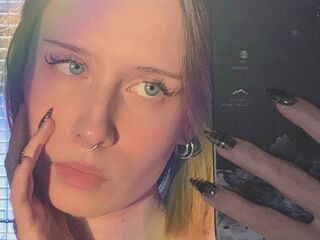 naked girl with webcam fingering pussy LeonilaSeedorf