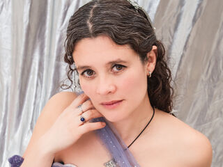 camgirl chatroom LiaEspenser
