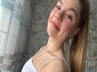 naked webcam girl masturbating LikaMoriss